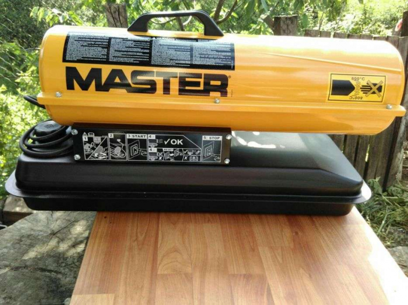 Incalzitor cu motorina cu ardere directa MASTER B65CEL